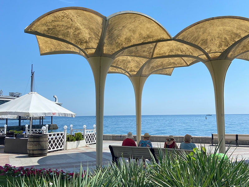 Достопримечательности Ялты на набережной